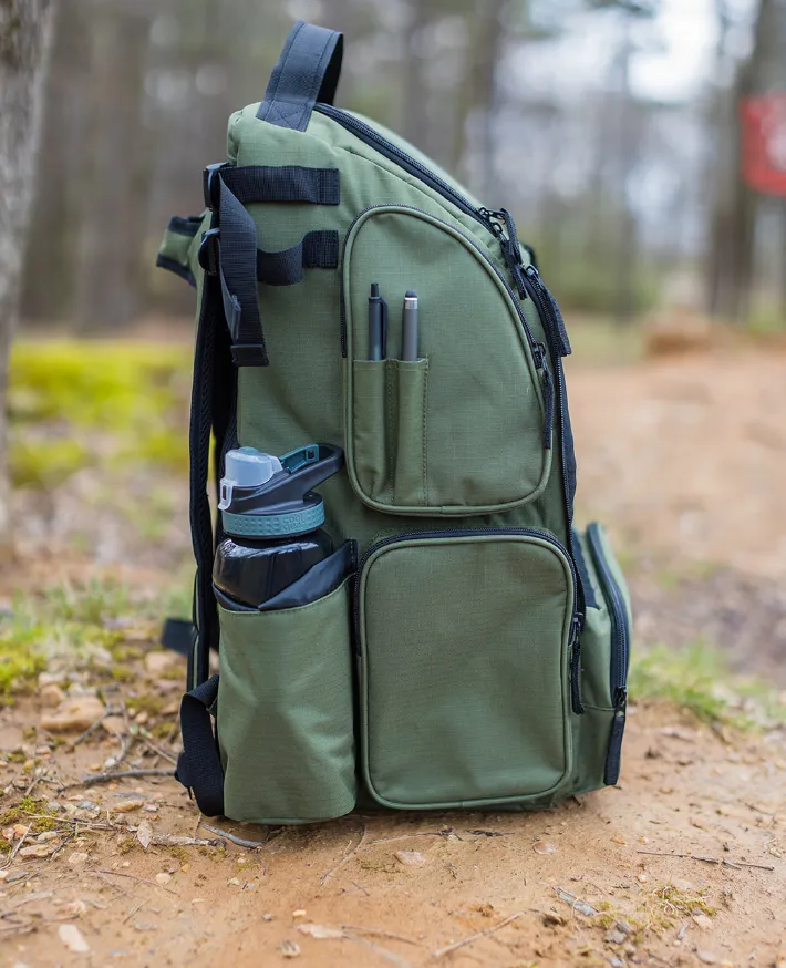 Discology Disc Golf IZZO Bag - Disc Golf Backpack - 26  Disc Capacity - Large Storage Capacity - Durable, Water and Tear Resistant