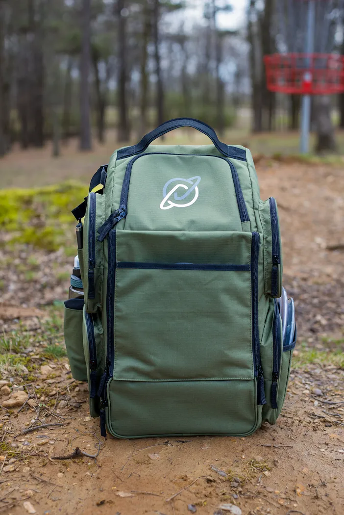 Discology Disc Golf IZZO Bag - Disc Golf Backpack - 26  Disc Capacity - Large Storage Capacity - Durable, Water and Tear Resistant